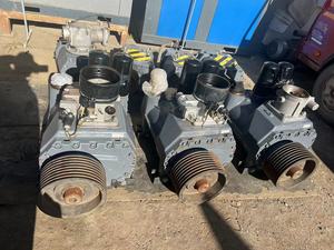 Elemento compresor de tornillo rotativo <span class=keywords><strong>reacondicionado</strong></span> EK200K EK210K usado - Product Image 2