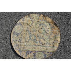 Alfombra Turca, Redonda de 2.3x2.3 pies, Alfombra con Diseño a Cuadros Azules - Product Image 1