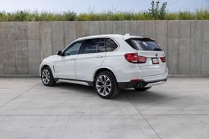 BMW X5 XDRIVE35D 2014 USADO, Volante a la Izquierda/Derecha - Product Image 4