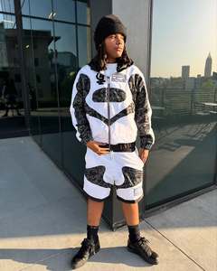 Conjunto de pantalones cortos cortavientos transpirables de moda para hombre al por mayor para ropa informal de verano con técnicas estampadas - Product Image 5