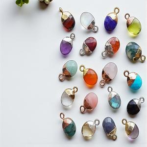 Pendientes de Aro Planos con Pequeñas Piedras Preciosas de Cornalina Facetadas Ovaladas - Pendientes Hechos a Mano en Plata 925 - Joyería al por Mayor - Product Image 3