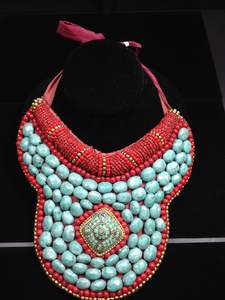 Collier de perles brodées de style ethnique vintage, motif de paix, cadeau de fête pour femmes - Product Image 4