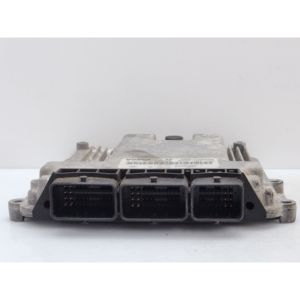 Calculateur moteur ECU Renault Trafic Van 2ème Série 8200823728R9M780 R9M786 Diesel 1995 (07>) - Product Image 4