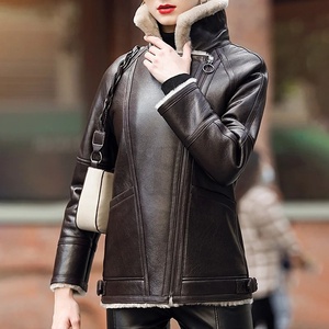 Vestes en cuir pour dames Vestes en cuir à col montant doublées en cuir pour l'hiver Vestes en cuir chaudes et respirantes Service OEM ODM - Product Image 5