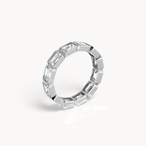 Anillo de Eternidad con Bisel de Corte Esmeralda, Oro de 14k, Banda con Diamantes Cultivados en Laboratorio - Product Image 2