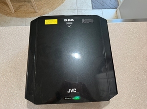 TopQuality Best Selling BrandNew DLA-X750RB D-ILA 4K e-shift3 Indoor Theater <b>Projector</b> - Product Image 3