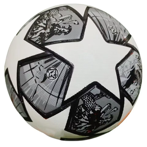 Logotipo plegable de alta durabilidad, tamaño personalizado 5, balón de fútbol resistente al agua, superficie exterior con textura estampada de estrella en blanco y negro - Product Image 3