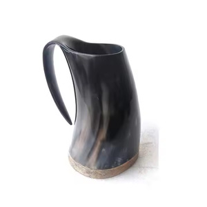 Crescent Crafts Viking-Style Horn Mugs Tasses en céramique audacieuses pour événements thématiques - Product Image 3