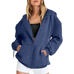 2024 Logo personnalisé lavage à l'acide à capuche survêtement ensemble pour femmes lourd tricoté soleil fané hiver saison à capuche col strass - Product Image 1