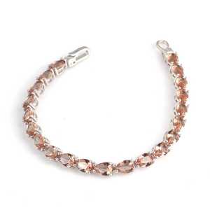 Bracelet tennis en argent sterling 925 avec pierre zultanite, design inspiré des canaux aquatiques, tendance - Product Image 1
