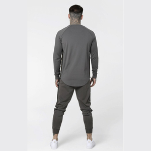 T-shirt à manches longues uni pour hommes vente en gros de vêtements pour hommes T-shirt à manches longues et col rond de haute qualité et taille - Product Image 5