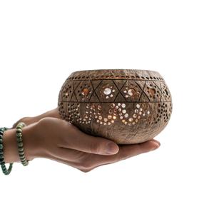 High Quality <b>Candle</b> in <b>Coconut</b> Bowl Handcrafted Luxury Gifts Wax Coco Shell for <b>Candles</b> Accepted From Vietnam - Product Image 2