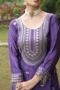 Traje Salwar Étnico Tradicional de Color Brillante de Alta Demanda para Mujer con Tela Modal y Viscosa, Ordene Ahora - Product Image 6