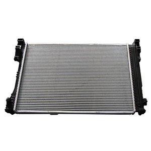 Piezas de refrigeración automáticas directas de fábrica de alta calidad, nuevo radiador soldado de aluminio para W204 C180 CDI <span class=keywords><strong>07</strong></span>- - Product Image 1