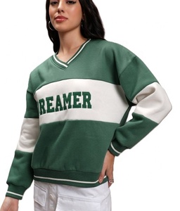 Sweat-shirt universitaire vert à col en V pour femme, avec blocs de couleur et broderie 3D, logo personnalisé sur le devant, manches longues - Product Image 5