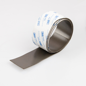 Nastro magnetico adesivo in neodimio 1000x50x1,5mm (extra forte) - Product Image 1