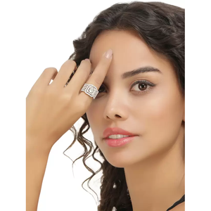 Bagues en cristal AD sophistiquées, beauté classique avec une touche moderne - Product Image 4