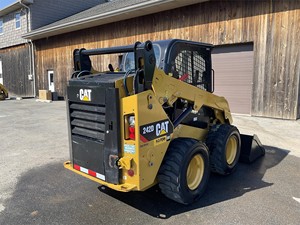 2019 Caterpillar 242D Skid <b>Steer</b> - Product Image 6