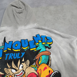 เสื้อฮู้ดดี้ปักลายเชนิลล์แบบกำหนดเอง แต่งสีสเปรย์ กระเป๋าผ้ายีนส์ ทรงปกติ สำหรับผู้ชาย ประดับคริสตัล ฤดูหนาว เป็นมิตรกับสิ่งแวดล้อม สไตล์วินเทจ - Product Image 4