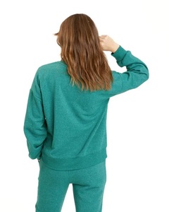 Sudadera elegante para mujer, jersey con hombros caídos, sudadera para mujer en diferentes estilos, sudadera con logotipo personalizado para mujer - Product Image 2