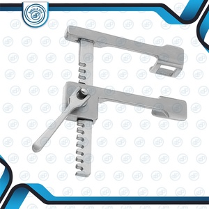 Trending Finochietto Retractor con 2 lados 15,2 cm 22,9 cm 27,9 cm Instrumentos quirúrgicos de acero inoxidable CE Aprobado por DADDY D PRO - Product Image 3
