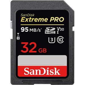 Appareil photo numérique hybride 7 III avec sacoche, carte SD 32 Go, kit de nettoyage, lecteur de carte, étui SD, logiciel PC - Fonctionnalité HD CMOS - Product Image 3