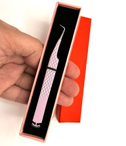 Meilleure vente pince à épiler à pointe en fibre pince à cils à pointe en fibre de marque privée en acier inoxydable à 90 degrés - Product Image 1