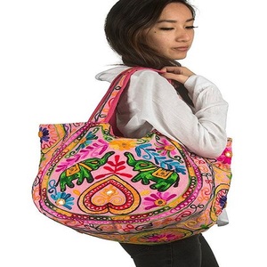 Sac à main pour femme en toile de coton imprimée, tendance, avec fermeture éclair, deux sangles, broderie, style bohème, forme composite - Product Image 1