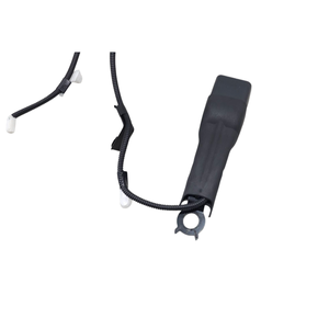 Gancho del Cinturón de Seguridad Delantero Derecho para Toyota Yaris Serie 73230K0090 (20>) - Product Image 2
