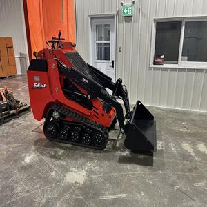 Achetez un mini-chargeur compact avec moteur Cat, pompe Huade, cylindre hydraulique et accessoires de godet, livraison rapide, qualité supérieure - Product Image 3