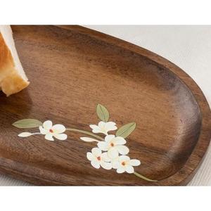 Plateau de service en bois gravé fait à la main, écologique, personnalisable, passe au lave-vaisselle et au micro-ondes, pour la maison, le restaurant, le bar, l'hôtel, le mariage - Product Image 4