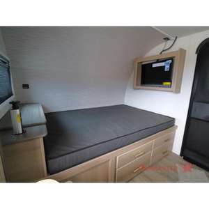 Autocaravana Keystone RV Outback OBX 18BHS 2026, Modelo Nuevo, Portátil, con Calentador de 20000 BTU, Tanques de Agua de 37/30 Galones, Refrigerador de 4.5 Pies Cúbicos - Product Image 3