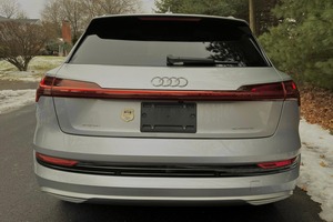 Audi e-tron Premium Plus 2021, usado en buen estado - Product Image 5