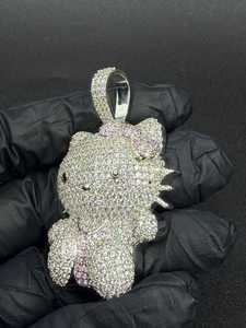 Pendentif de luxe en argent sterling 925 avec design de dessin animé glacé et moissanite VVS étincelante pour hommes et femmes - Product Image 5