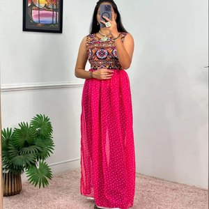 Navratri Special Collation Designer Rose Kurti En Georgette Tissu Sur Le Travail De Broderie Pour Les Femmes Indiennes Porter Pour Les Festivals - Product Image 1