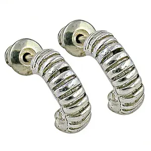 Pendientes de Aro Plateados de Moda para Mujer con Diseño Trenzado y Detalles de Diamantes, Joyería de Aleación con Forma de Corazón para Uso Diario - Product Image 2