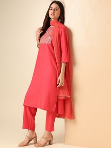 Mujeres motivos étnicos yugo diseño regular lentejuelas rayón viscosa Kurta con pantalones y con Dupatta indio Pakistán Salwar kameez - Product Image 2