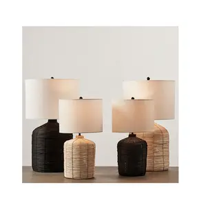 籐ランプシェードカスタマイズされたデザインのデスクランプ装飾的な籐のテーブルランプと創造的な織りデザインの照明