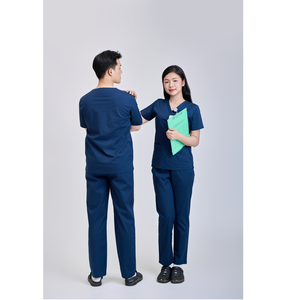 Conjunto de Uniforme Médico Unisex de Tela WFX-CVC de Vietnam, para Uso Hospitalario, Hecho con 52% Algodón, 45% Poliéster y 3% Elastano, con Detección de Agujas - Product Image 3