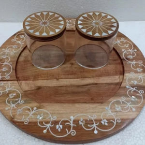 Ensemble de service alimentaire laqué fait à la main pour un Eid et un Ramadan élégants, plateau en bois luxueux avec incrustation de nacre et porte-chocolat en acrylique - Product Image 1