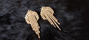 Pendientes de solitario de diamante natural más vendidos con diseño clásico para un brillo y elegancia máximos disponibles para la venta joyería de moda - Product Image 2