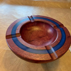 New Arrival Zehra Industries Modern Design Square Shape Epoxy Resin Wood <b>Ashtray</b> Joint Custom Color Logo <b>Portable</b> Home Hotel - Product Image 1