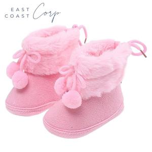 Botines de algodón suave para niñas, zapatillas de invierno transpirables con cierre de calcetín, cómodos zapatos para primeros pasos para bebés - Product Image 1