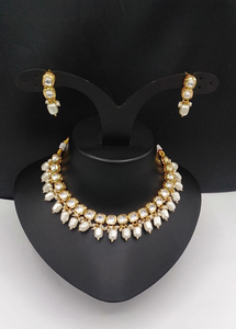 Beautiful Premium Quality Indian Traditional Kundan Necklace Set Backside Meenakari Work Ideal For Party Wear Minimal Wear Set - Product Image 4
