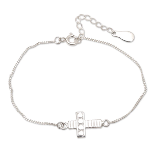 Artisan fait à la main croix Bracelet 925 en argent Sterling Boho Design minimaliste bijoux de mode pour elle prix de gros en vrac - Product Image 1