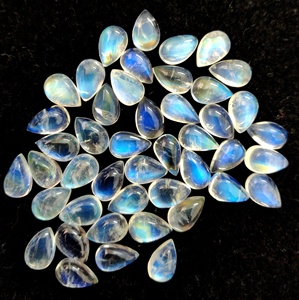 Natural Rainbow Moonstone Pear 4X6mm Cabochon Flat Back Blue Flashy Piedra preciosa suelta de alta calidad - Product Image 4