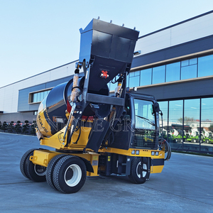 Camion malaxeur à béton à chargement automatique, camion malaxeur à béton de 4 m3, camion malaxeur à béton autochargeur prêt à l'emploi avec pompe - Product Image 6
