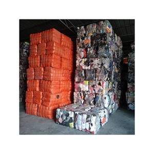 Balle de Démarrage Économique de Vêtements Décontractés Mixtes de Seconde Main Styles Variés pour la Revente - Product Image 2