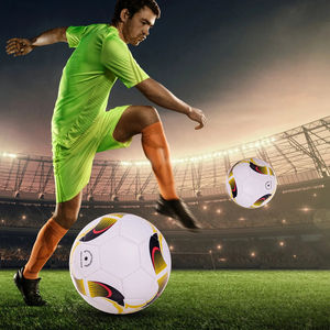 Balón de fútbol profesional para fútbol de interior y exterior PU de cuero grueso tamaño 5 resistente al desgaste Logotipo de estilo a prueba de explosiones - Product Image 6