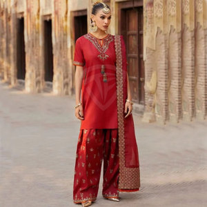 Kurti ผู้หญิงน้ำหนักเบาระบายอากาศได้ดีแห้งเร็ว Kameez Salwar สำหรับผู้หญิงผลิตในปากีสถาน - Product Image 6